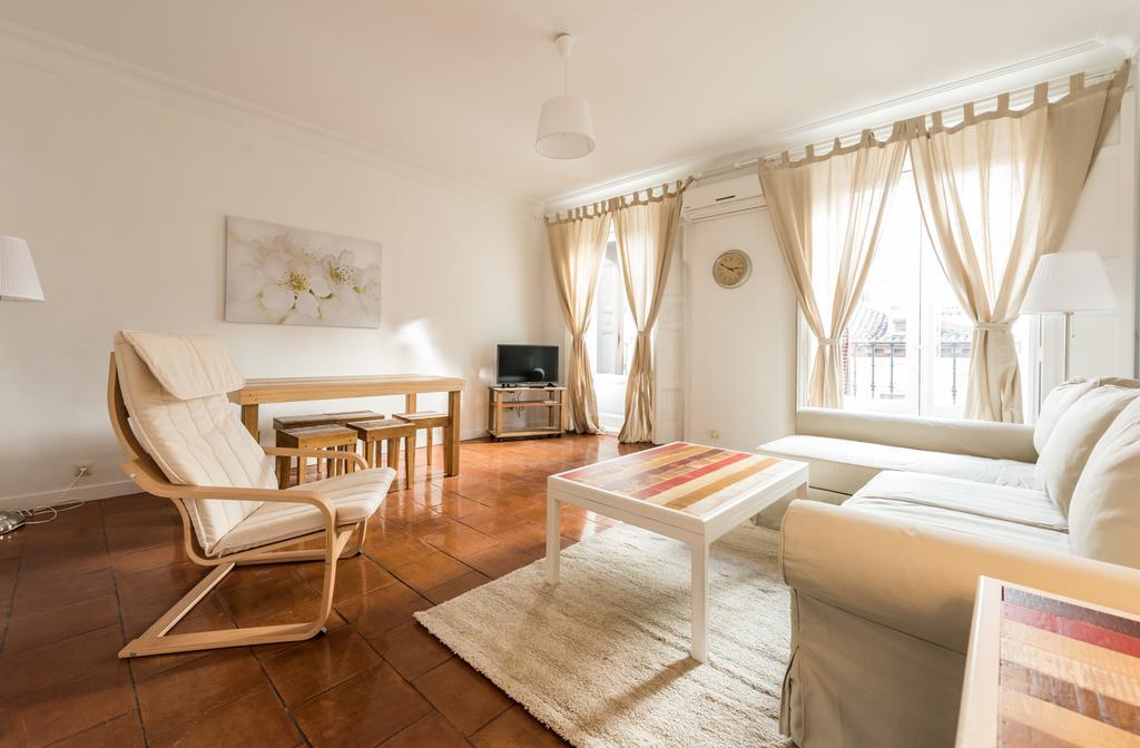 Apartamentos Madrid Centro W Zewnętrze zdjęcie