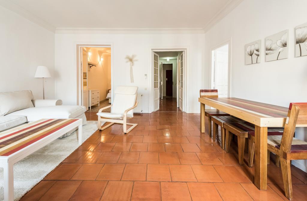 Apartamentos Madrid Centro W Zewnętrze zdjęcie