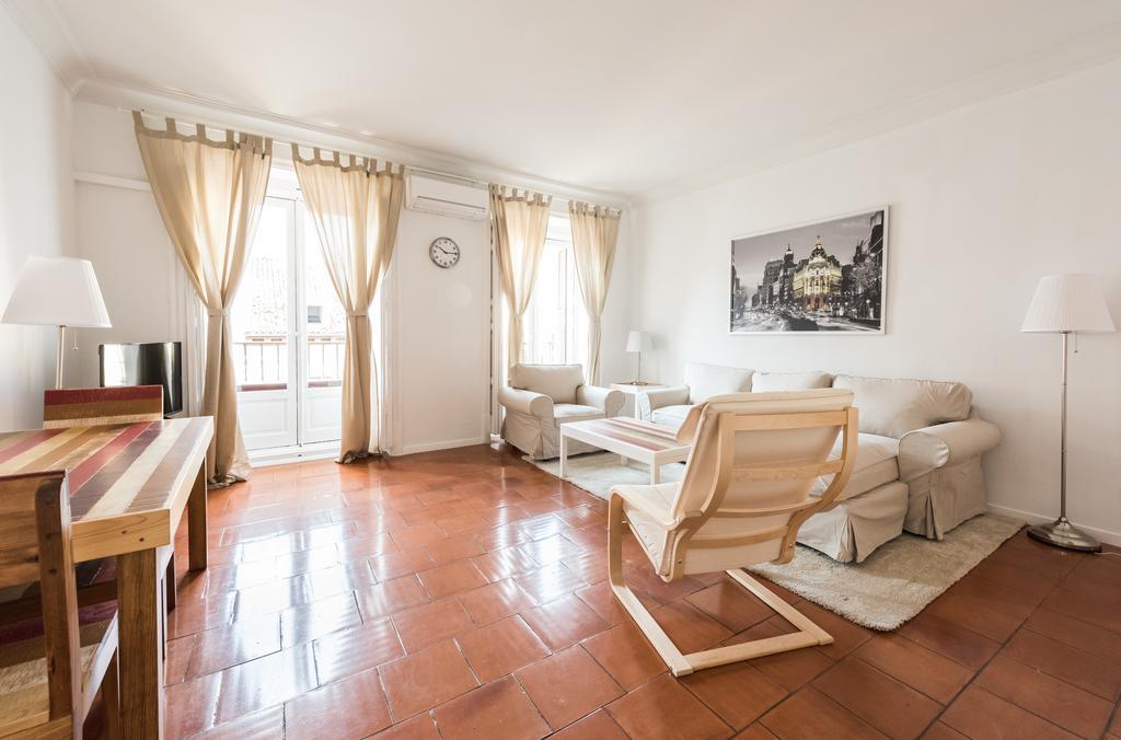 Apartamentos Madrid Centro W Zewnętrze zdjęcie