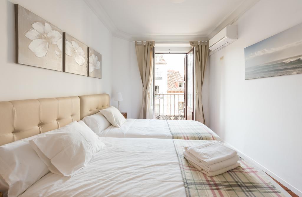 Apartamentos Madrid Centro W Zewnętrze zdjęcie